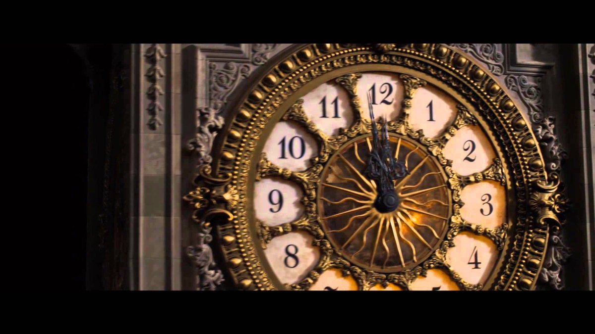 Сказочные часы полночь