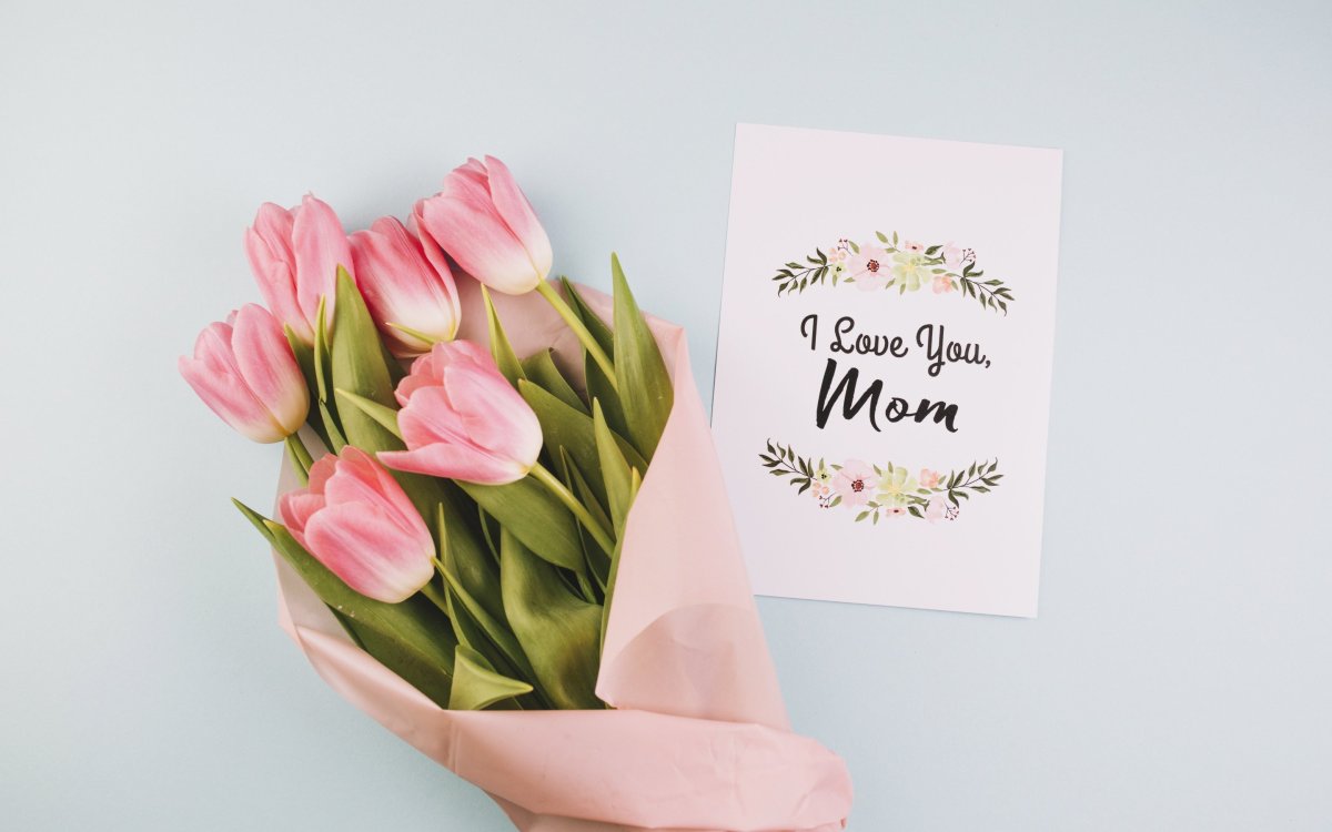 Изображение цветов акварелью