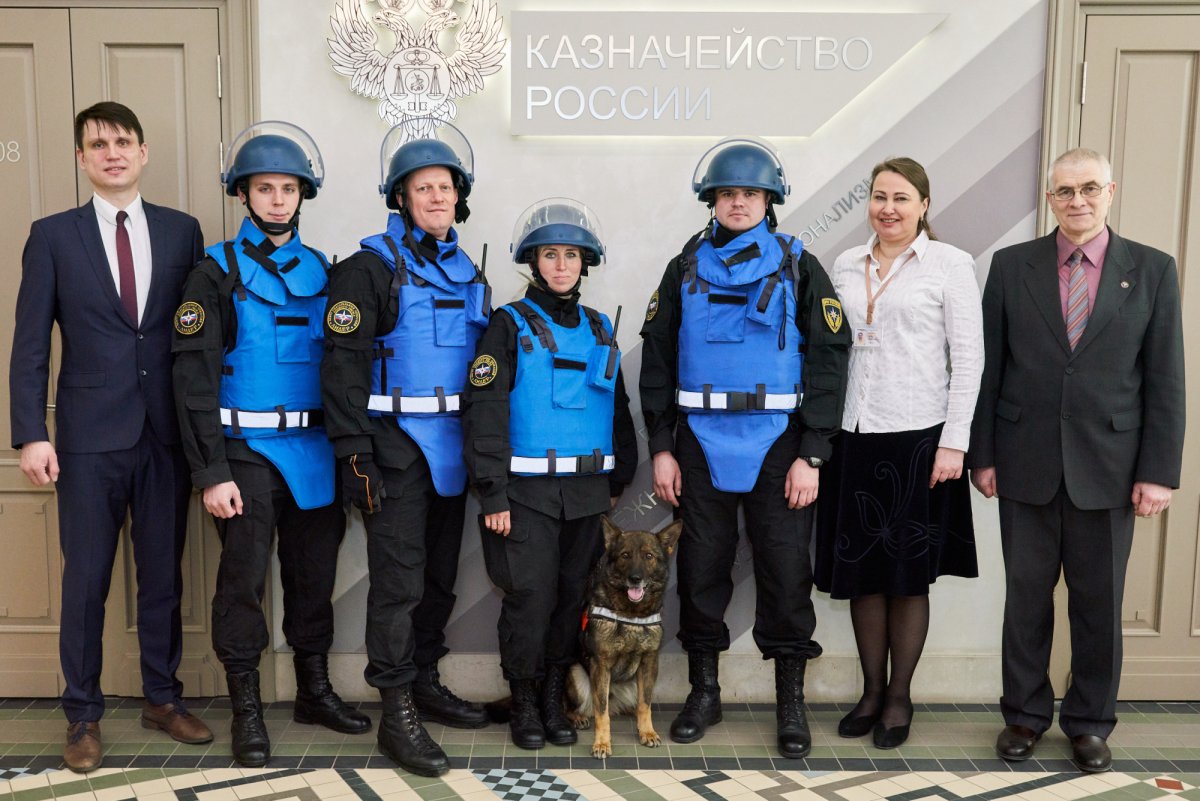 ЦСООР Лидер МЧС России кинологи