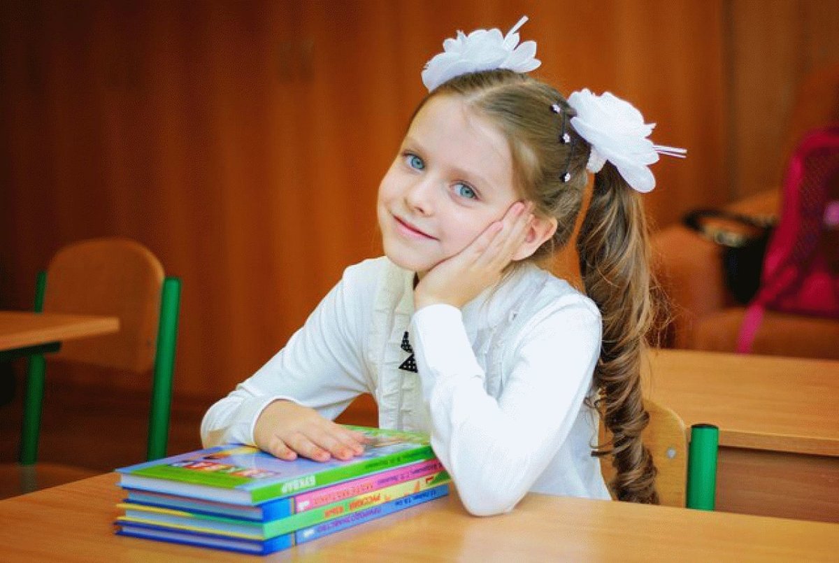 Прическа для первоклассницы