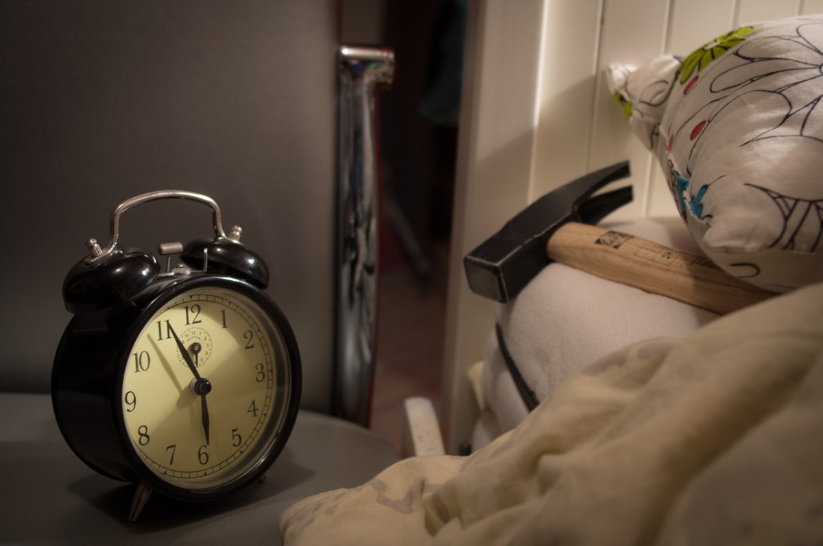 Будильник арт