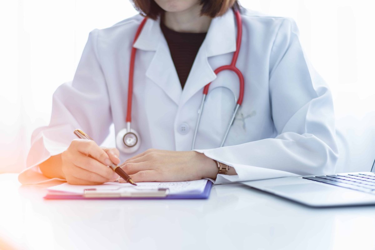 Доктор мужчина