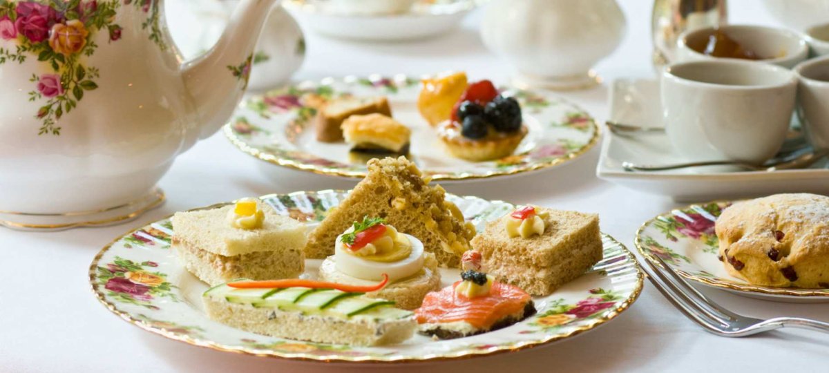 Чайная церемония в Англии Файв оклок