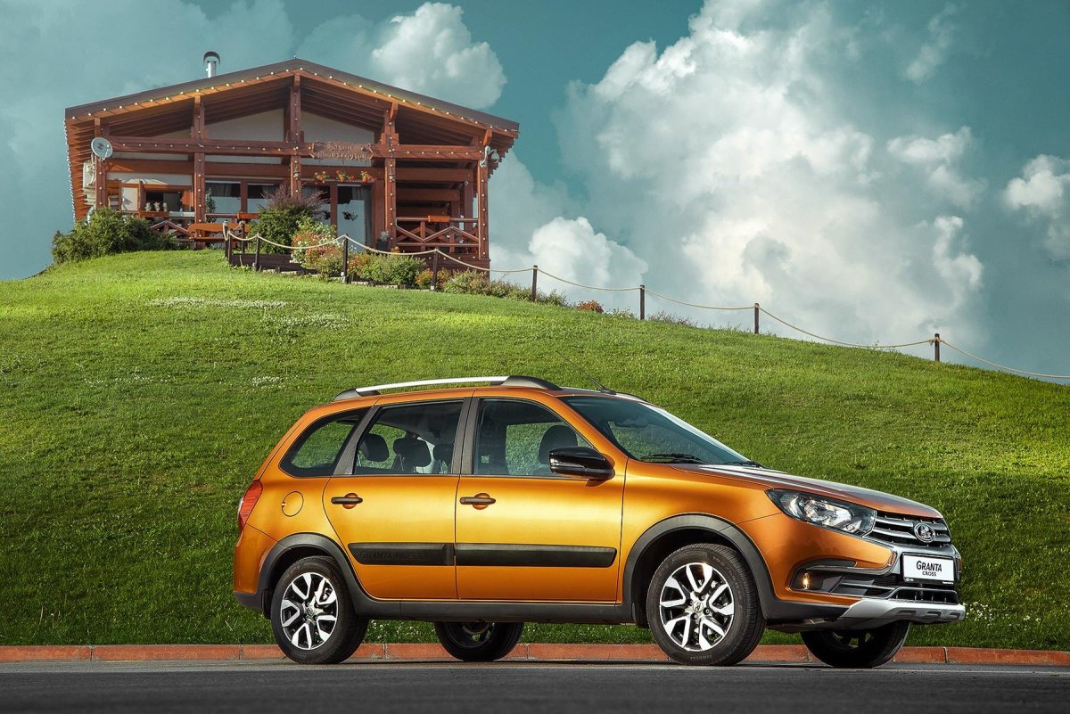 Лада Гранта кросс хэтчбек 2021