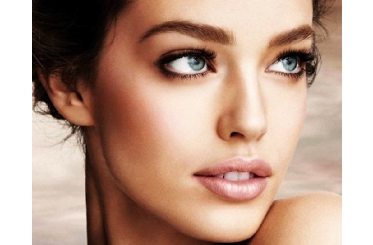 Красивый естественный макияж