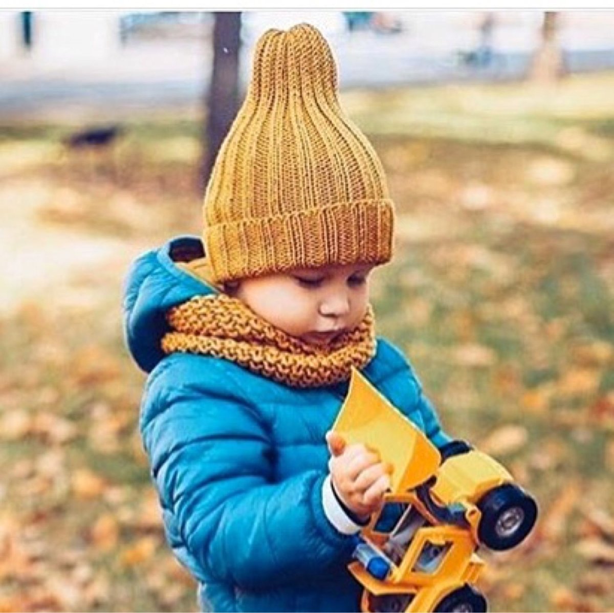 Вязаная шапка для мальчика