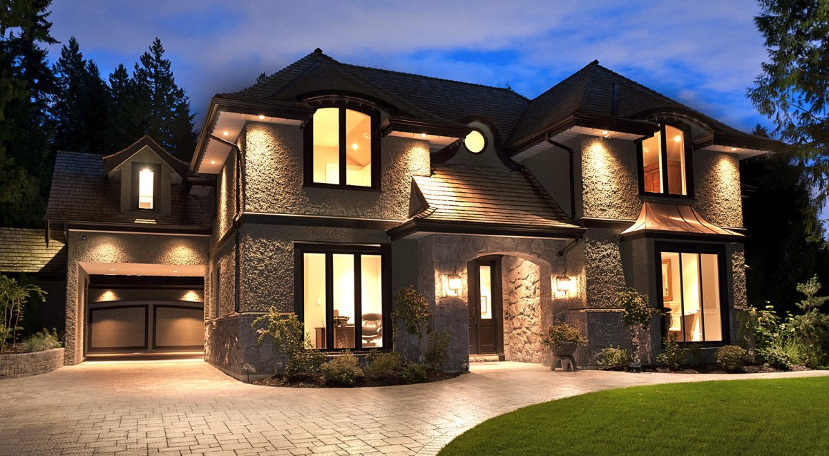 Уютные двухэтажные дома