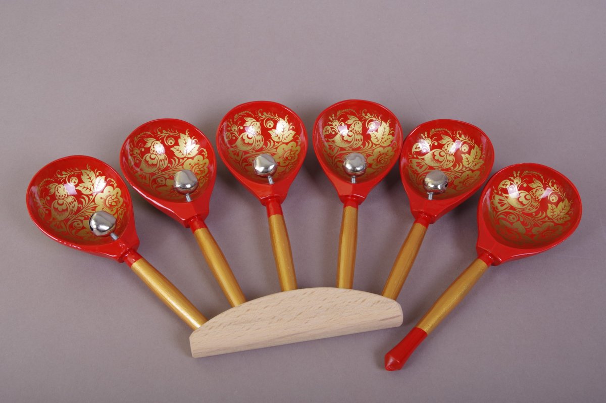 Ложки с бубенцами