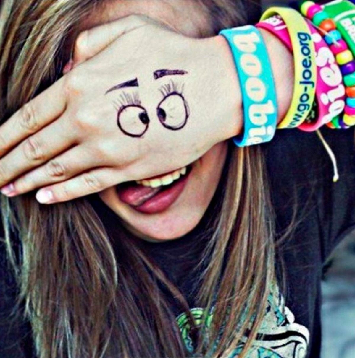 Статусы на аватарку прикольные