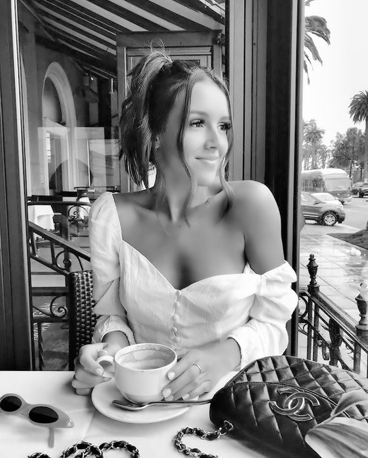 Завтрак с цветами