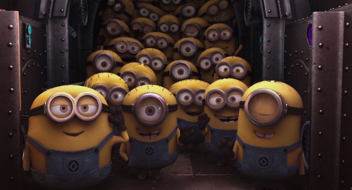 Первокурсники в поисках кабинета