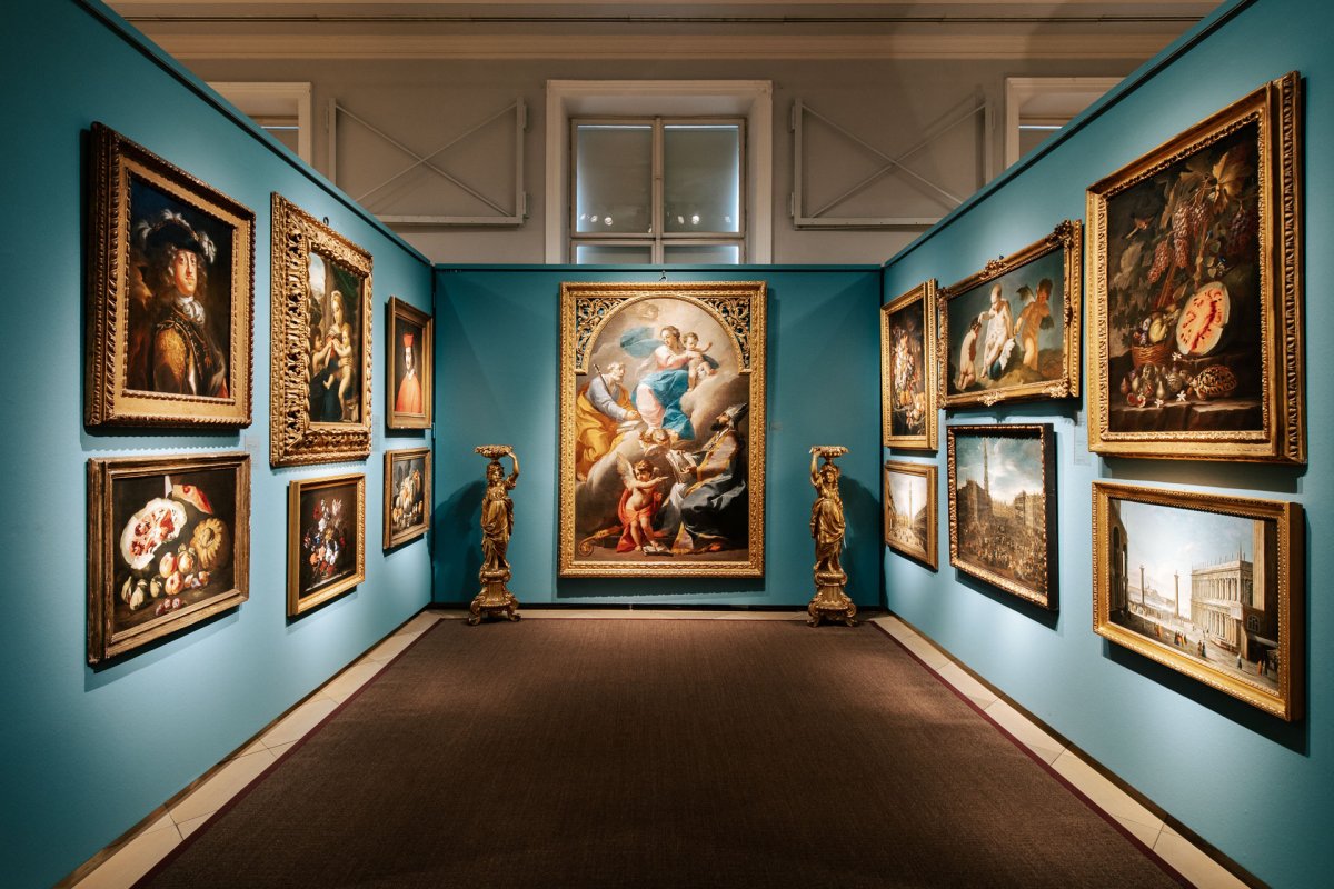 Дрезденская картинная галерея внутри