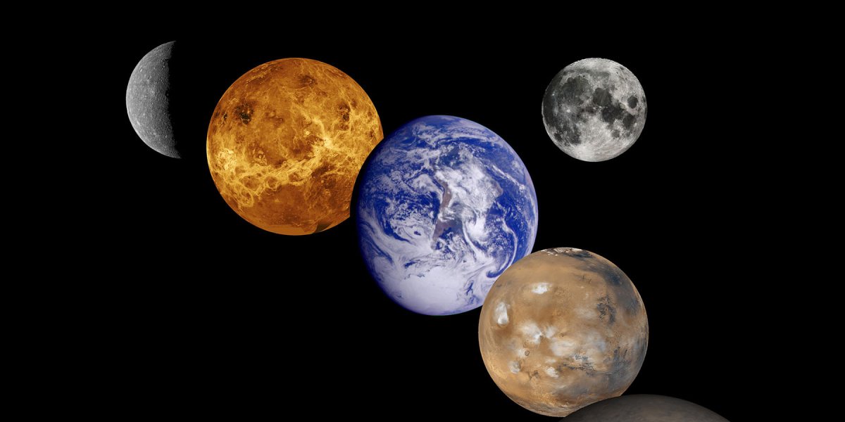 Планеты земной группы на прозрачном фоне