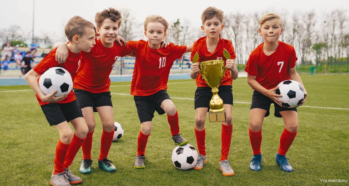 Дети побеждают в футбол
