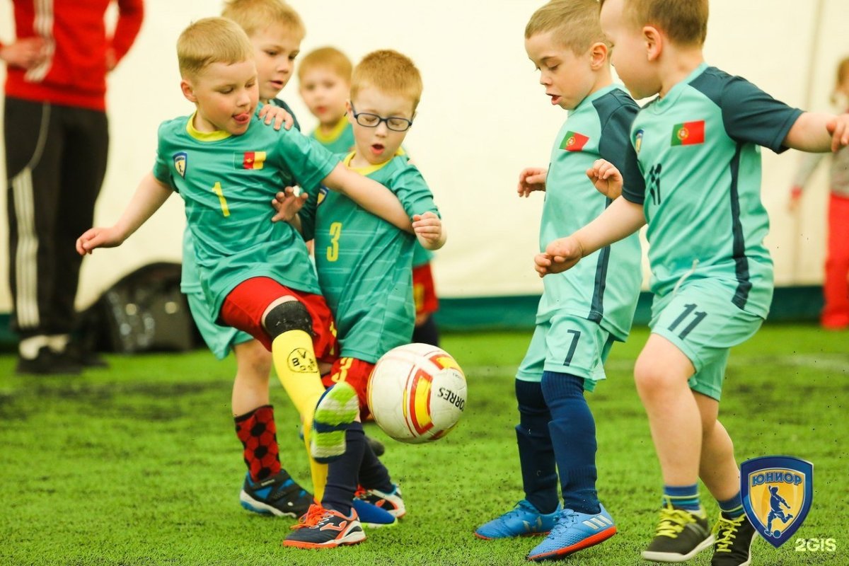 Детская футбольная школа