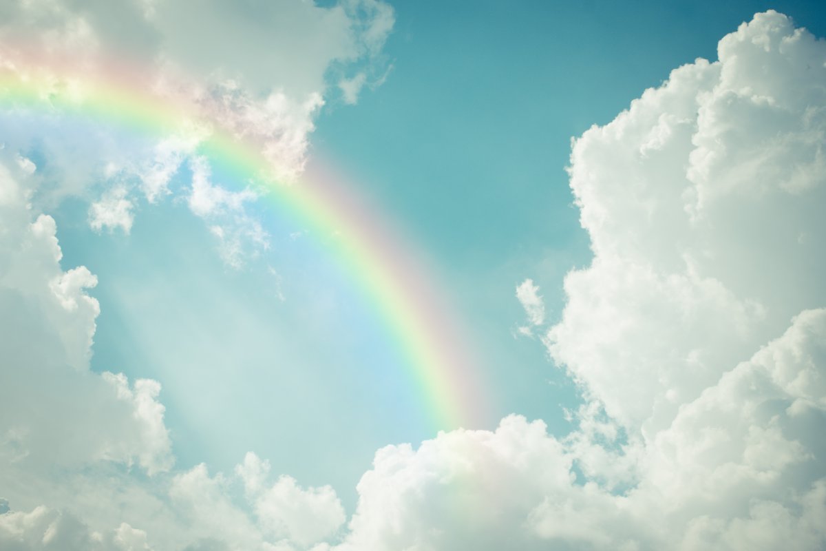 Пони Радуга Дэш на облаке