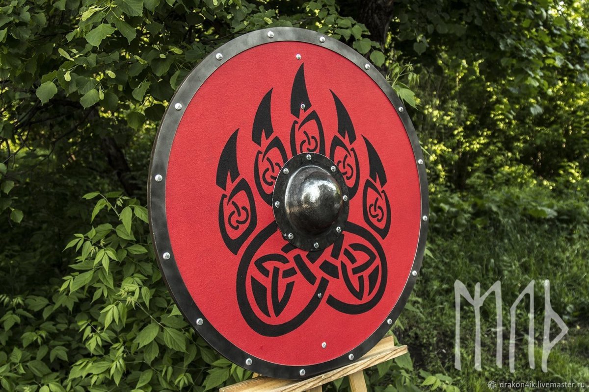 Щит викинга без умбона