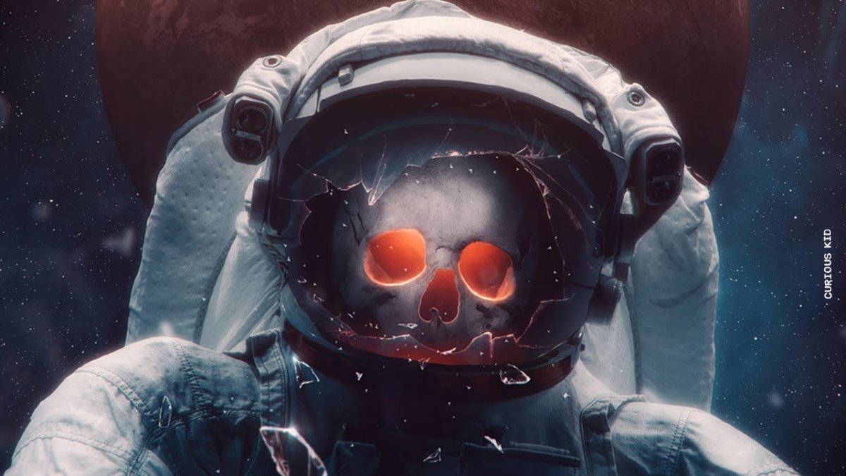 Юрий Гагарин в скафандре Art