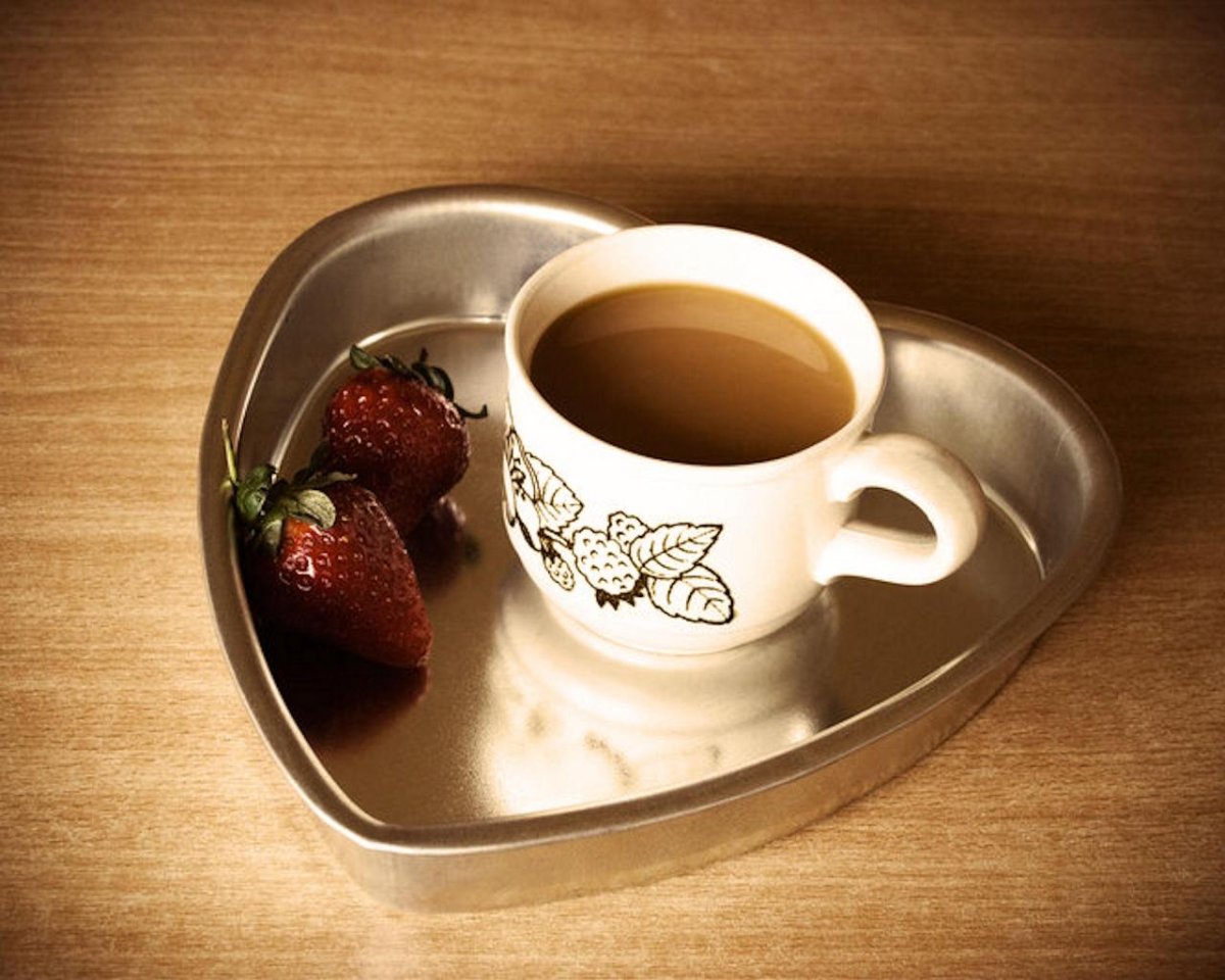 Кофе в маленькой чашечке