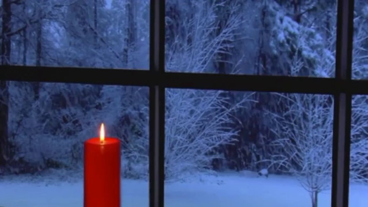 Зимнее вечернее окно