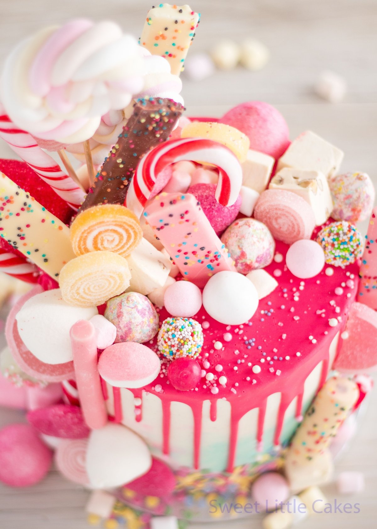 Нежные цветы и сладости