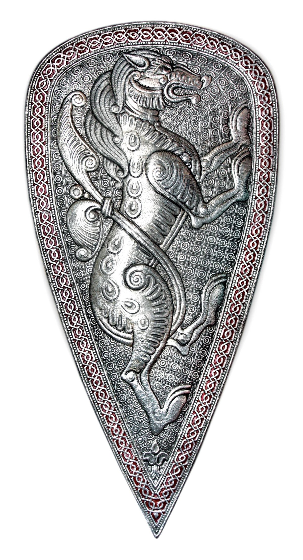 Миндалевидный щит древней Руси