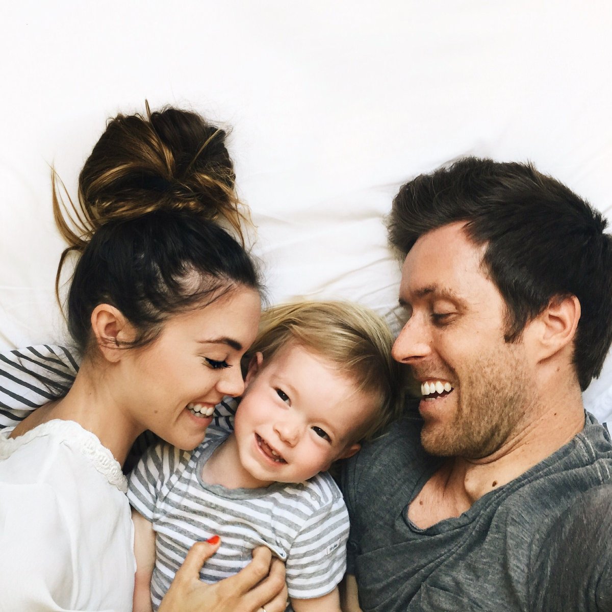 Фотосессия в классическом стиле семья