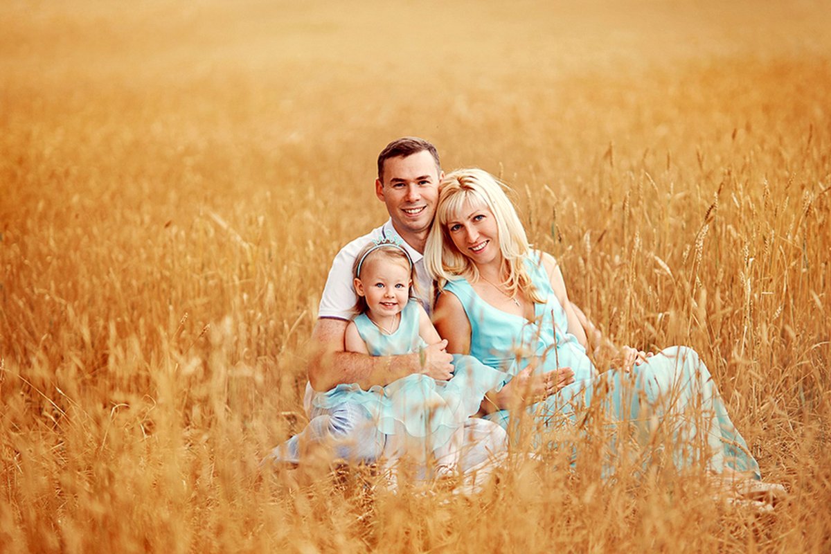 Многодетная Славянская семья