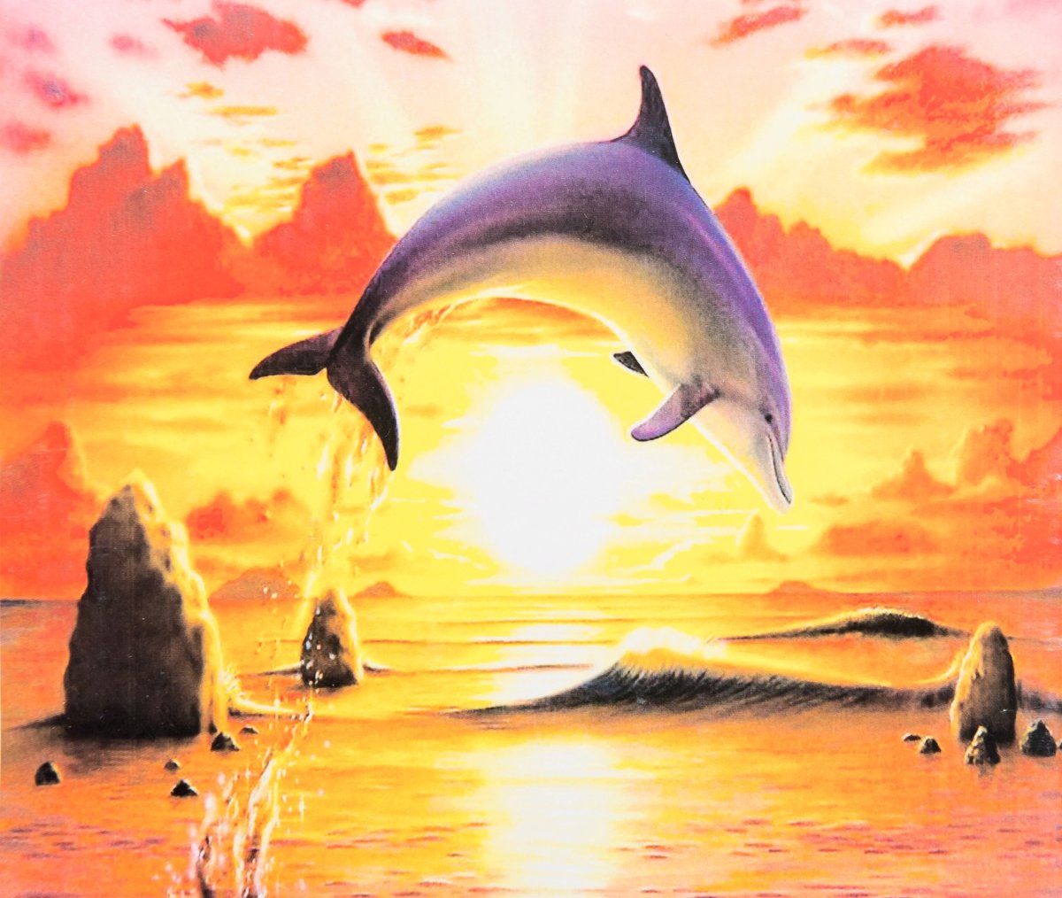 Морской пейзаж с дельфинами