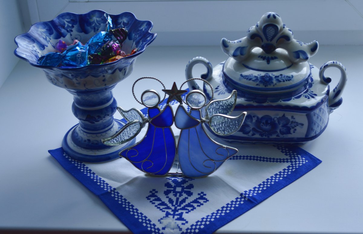 Чаепитие в синих тонах