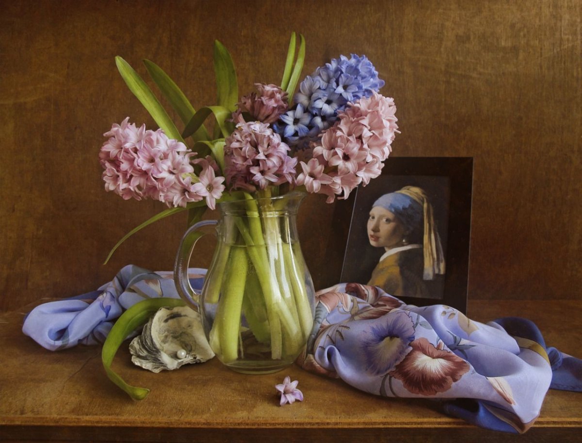 Натюрморт с гиацинтами