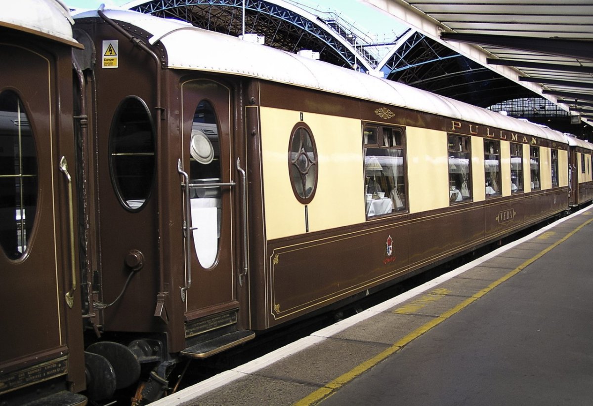 Пассажирские вагоны ТВЗ