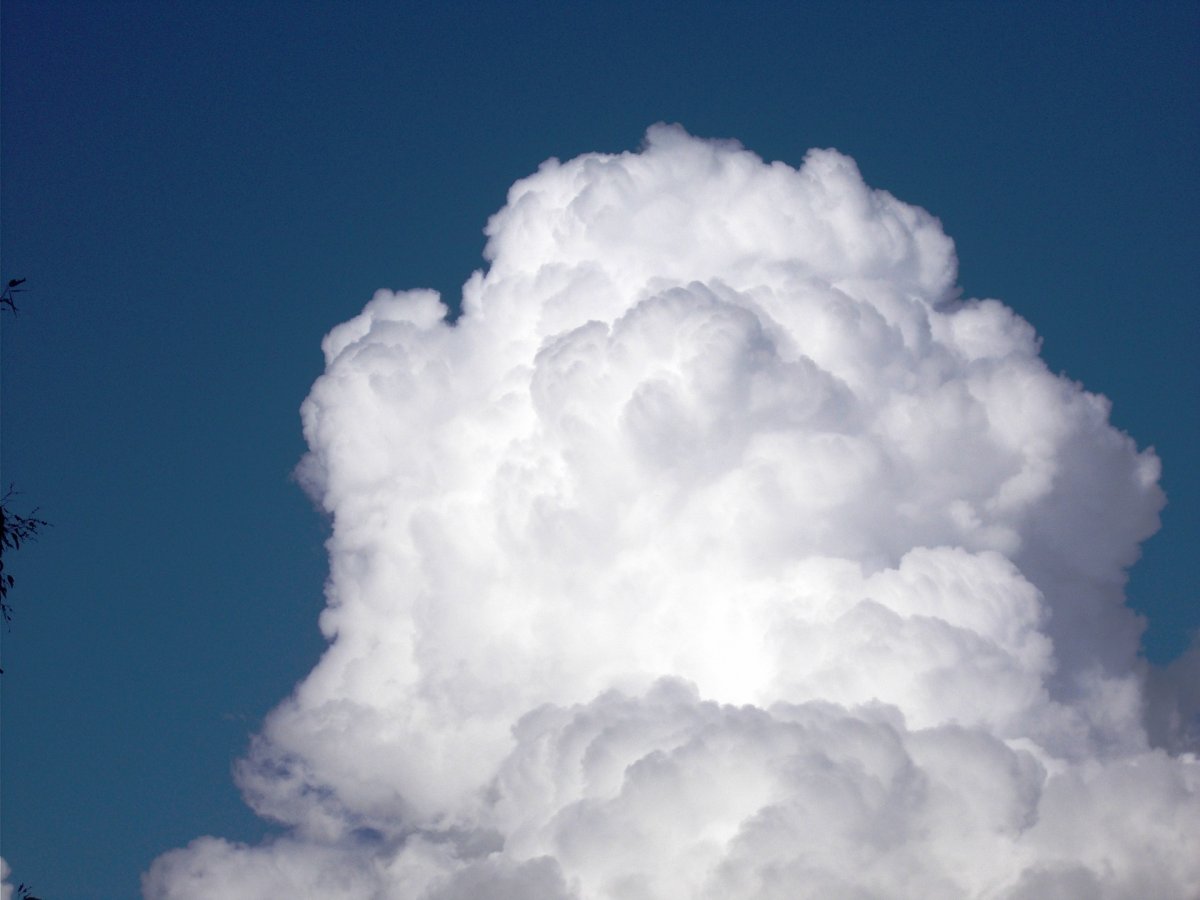 Белое облако