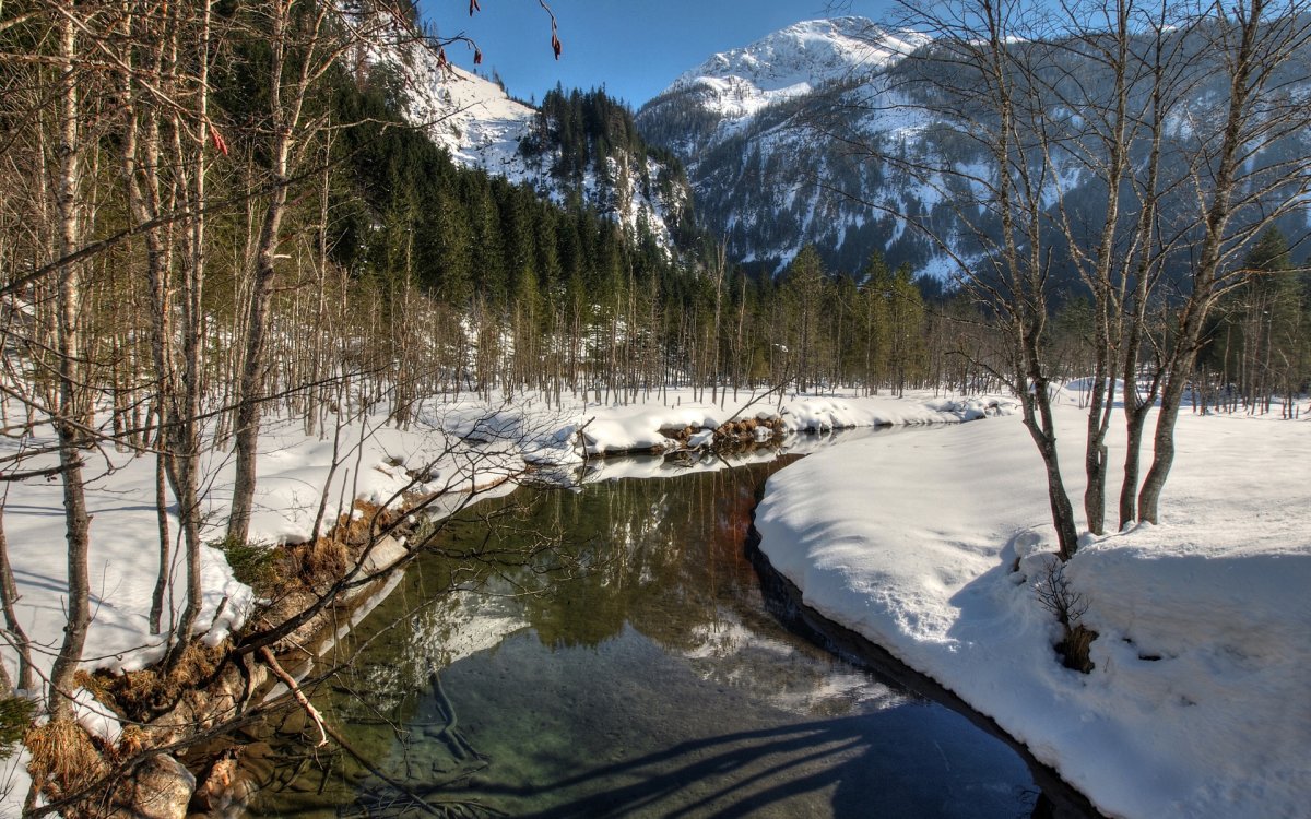Ранняя Весна в горах