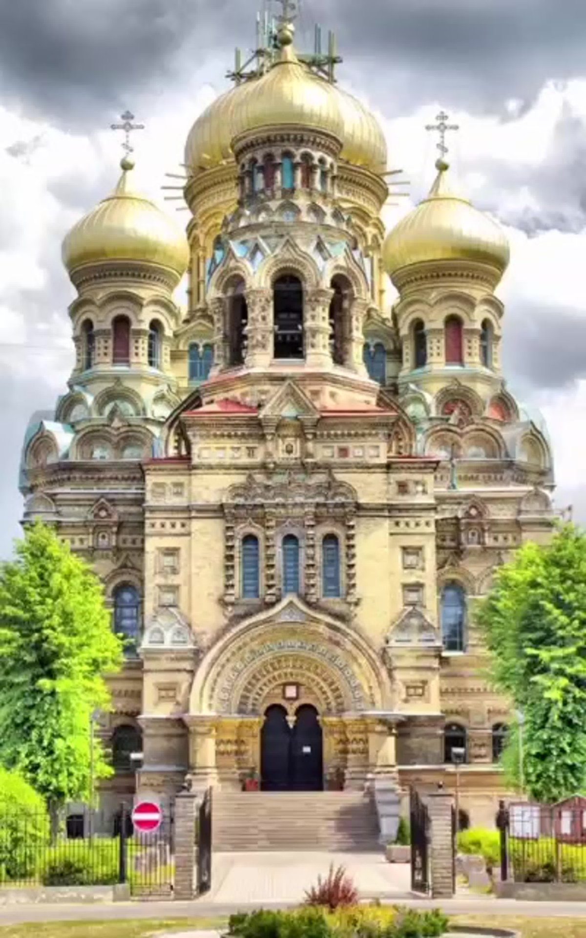 Красивые храмы