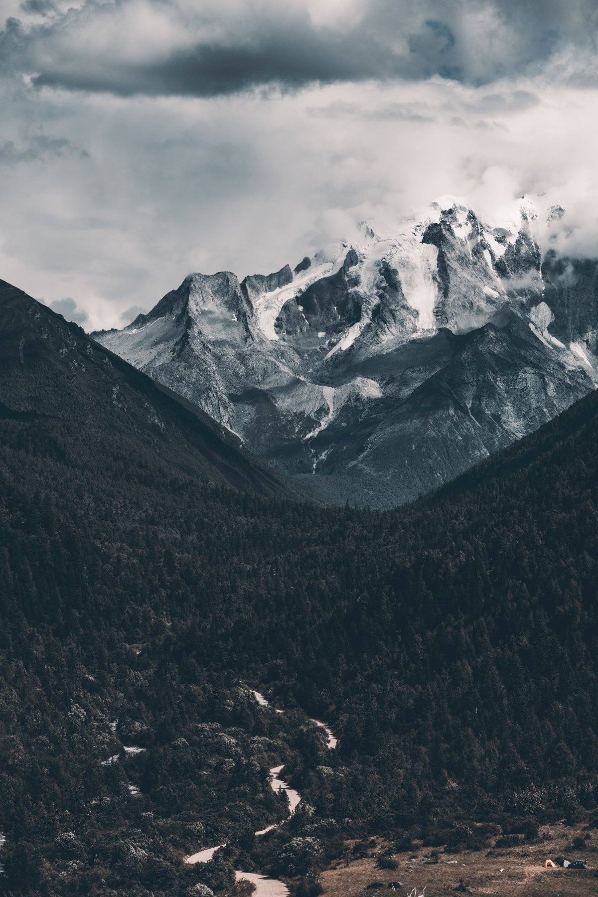 Горы на аву