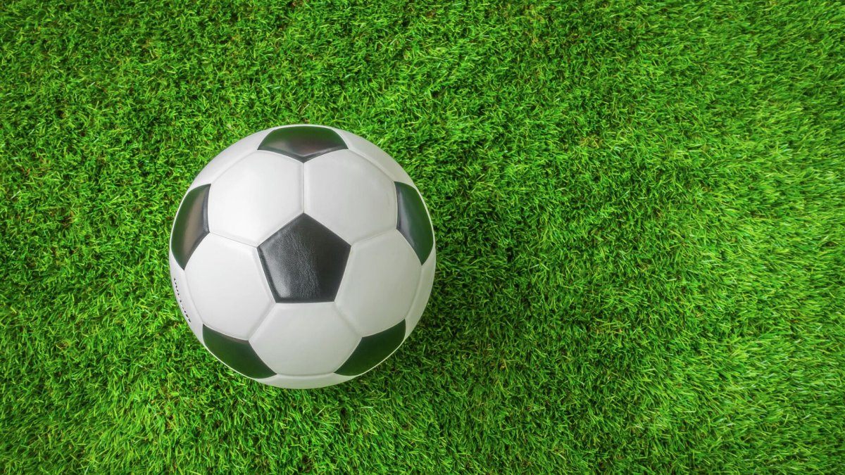 Футбольный мяч найк чёрный