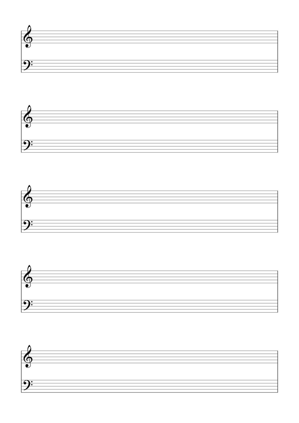 Нотная тетрадь в развороте