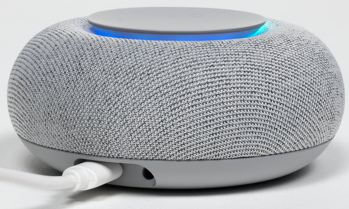 Маруся голосовой помощник колонка