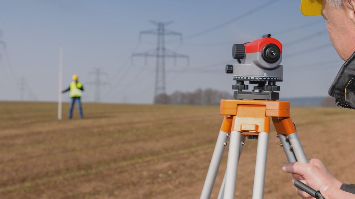 Горный инженер маркшейдер