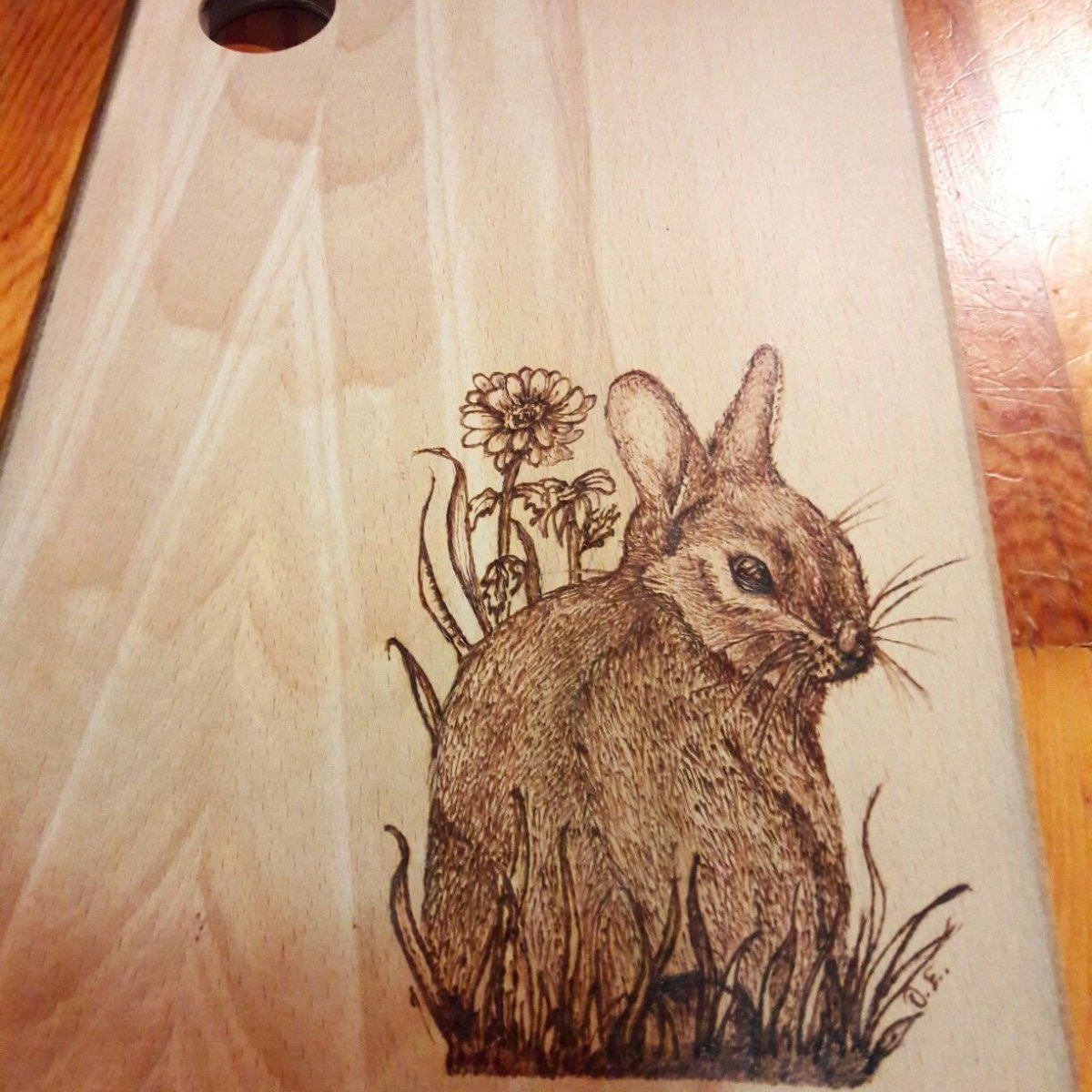 Выжигание и раскрашивание по дереву