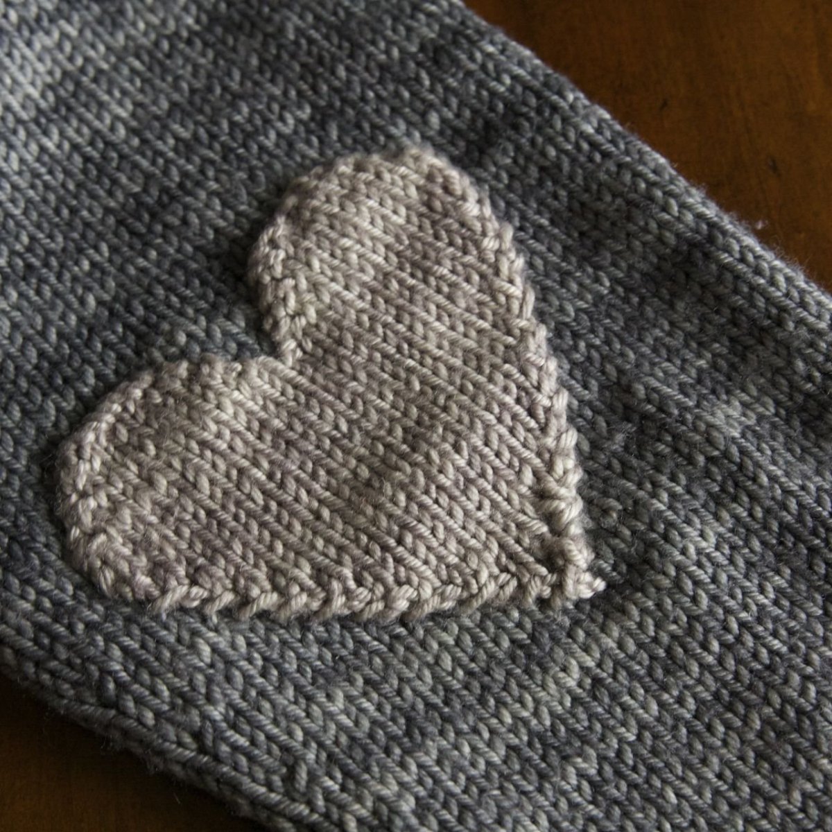 Заплатки на джинсы на коленке