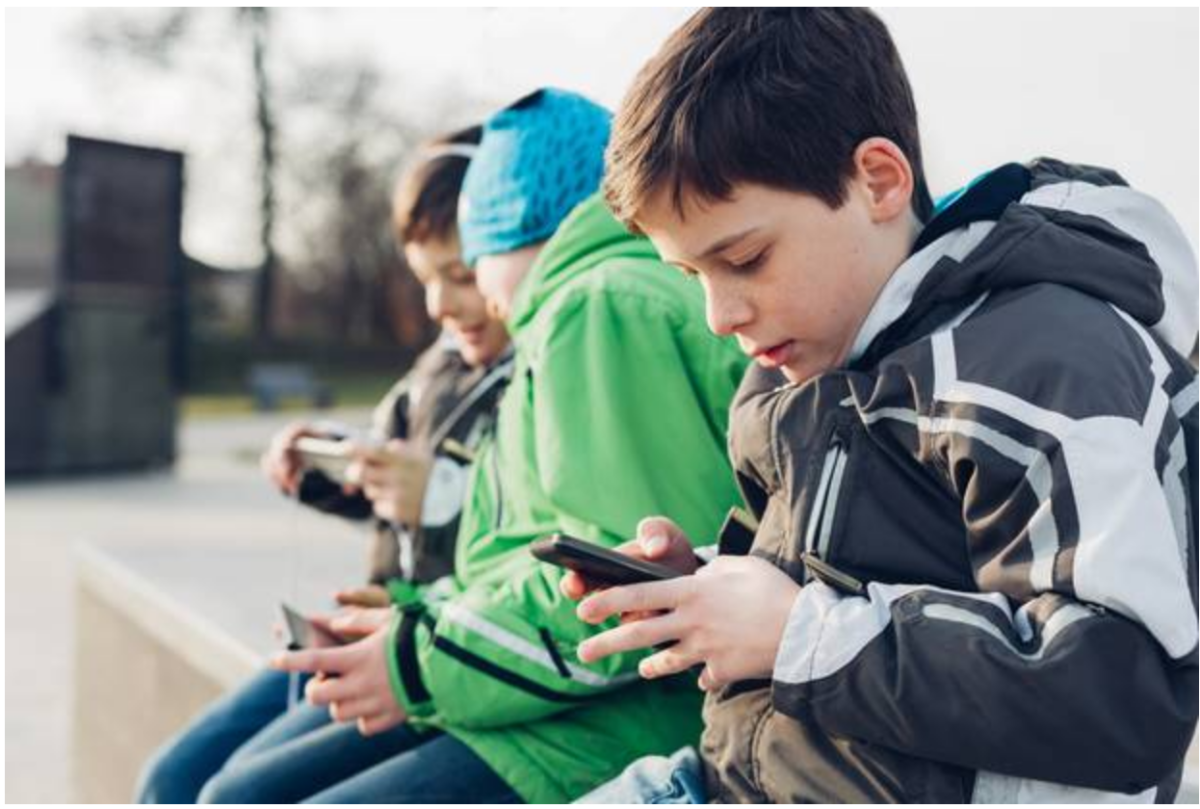 Мальчик с деньгами