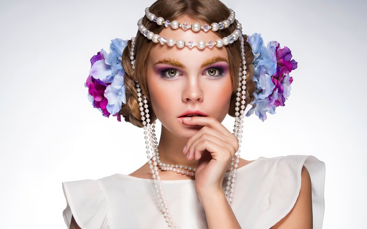 Позитивная девушка