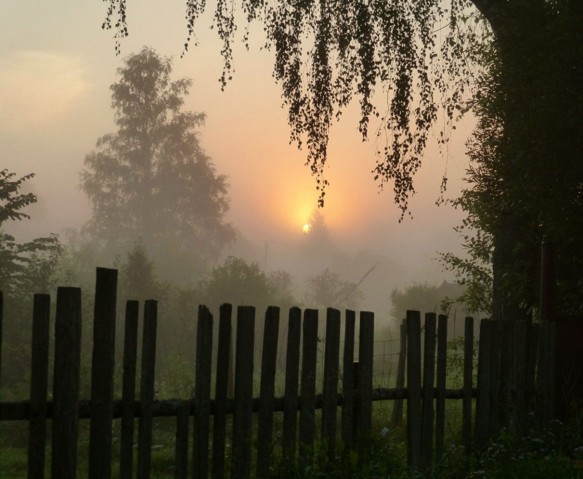 Закат в деревне летом