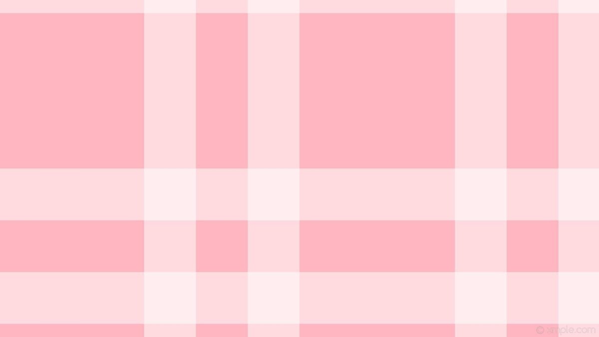 Светло розовый