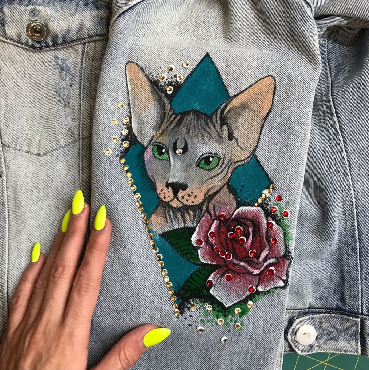 Роспись футболок