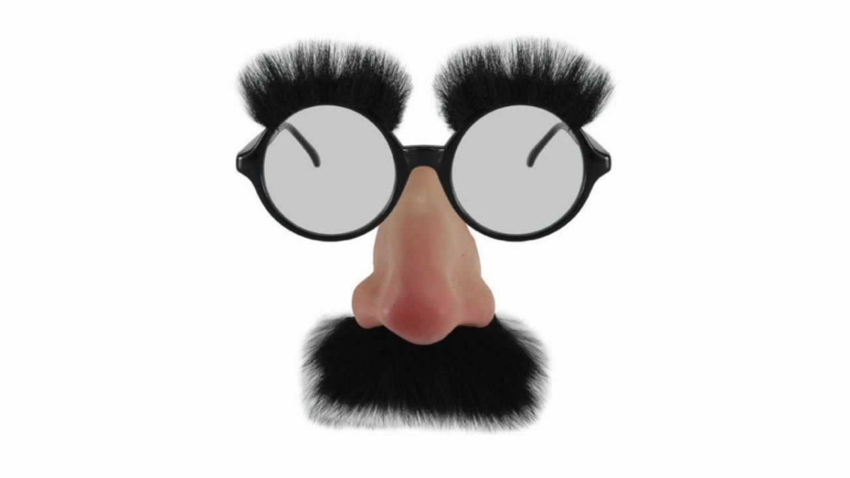 Значок Тесла кошачий нос