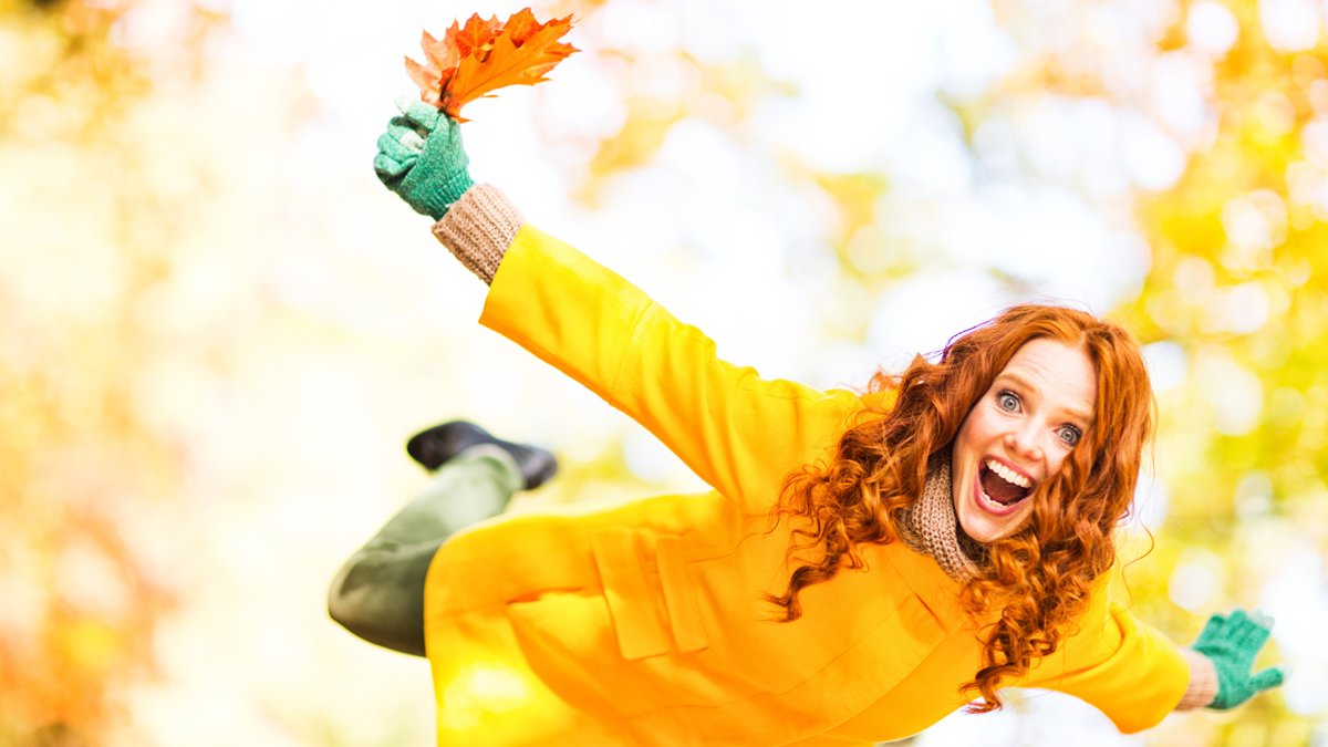 Радостная девушка