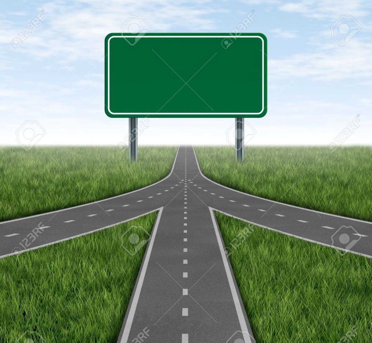 Человек голосует на дороге